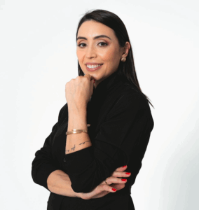 Patient-centered clinical approach to promote smile health and aesthetics.